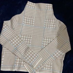 Club Monaco crop turtleneck